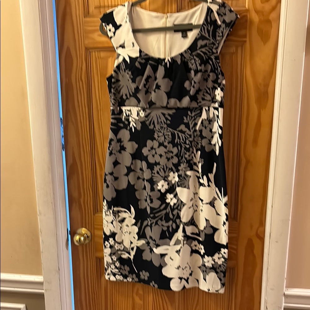 Black and Gray Sheath Midi Dress